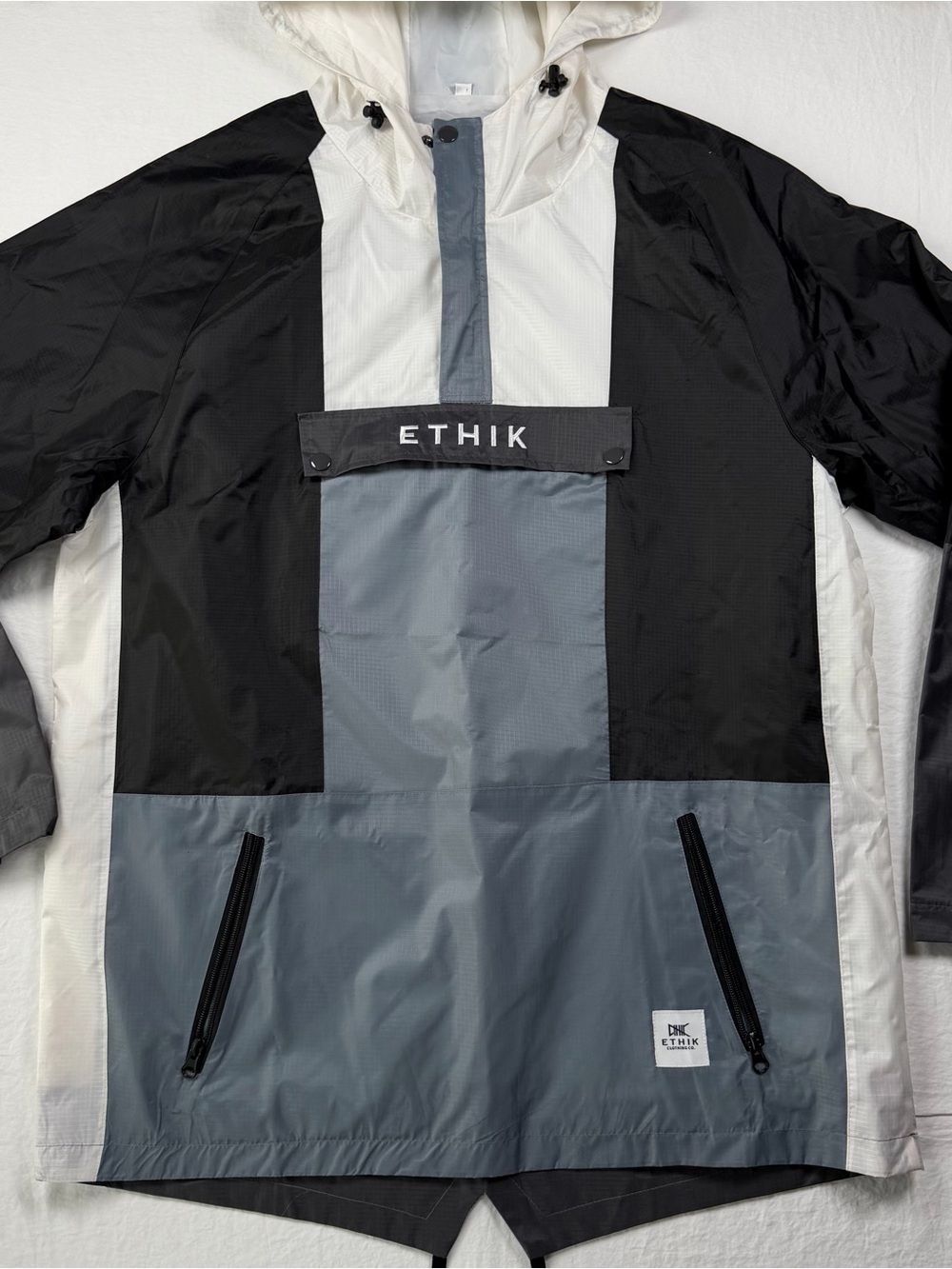 ETHIK Clothing Co XL Colorblock Anorak Windbreaker Black White Grey Hooded